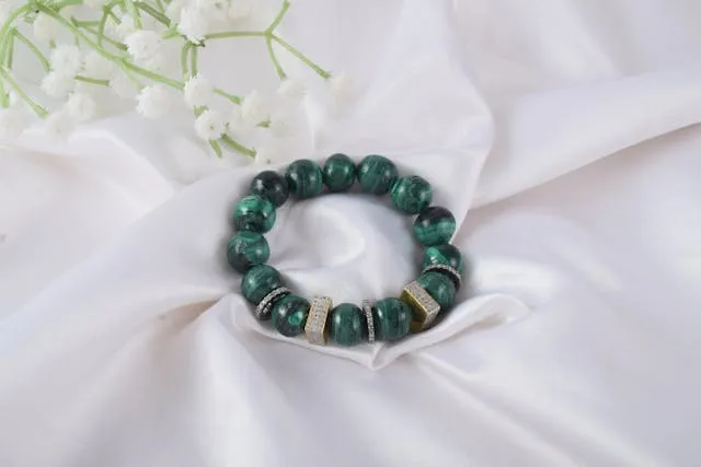 les 8 pierres du bracelet chemin de vie